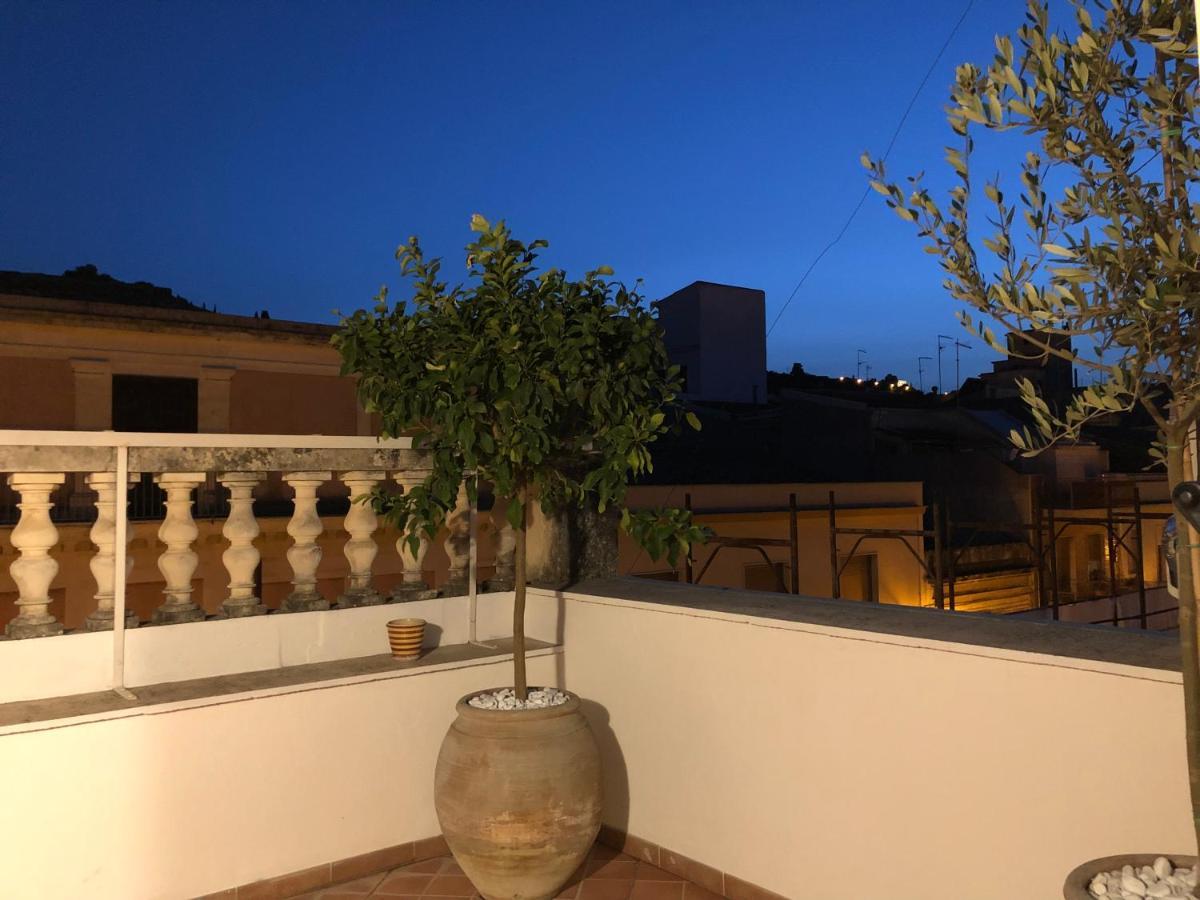 Casa Negli Iblei Canicattini Bagni Exterior foto