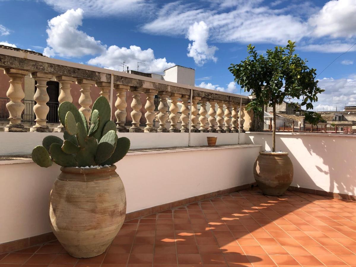 Casa Negli Iblei Canicattini Bagni Exterior foto
